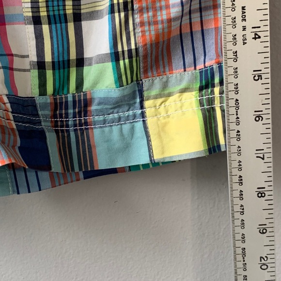 Gap Surf kids preppy multi plaid swim trunks with side and rear pockets. Size M - Picture 8 of 11